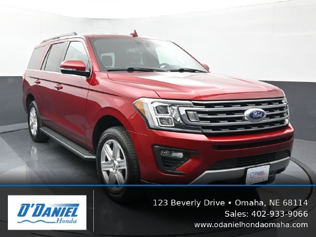 Used 2019 Ford Expedition XLT w/ Equipment Group 202A AWD/4WD image 8