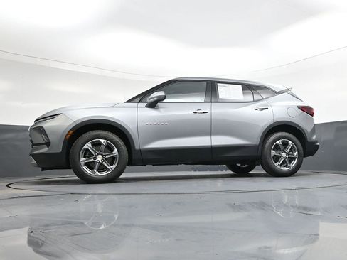 Used 2023 Chevrolet Blazer LT w/ Driver Confidence Package image 30