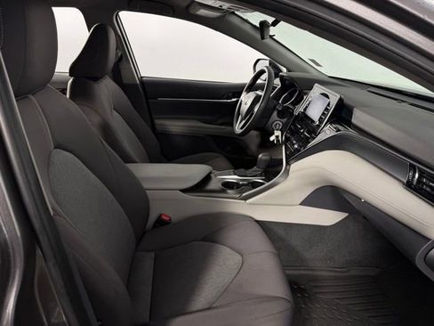 Used 2023 Toyota Camry LE FWD image 15