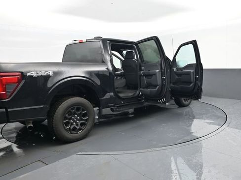 Used 2024 Ford F150 XLT w/ XLT Black Appearance Package AWD/4WD image 28