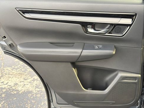 Used 2025 Honda CR-V EX-L image 22