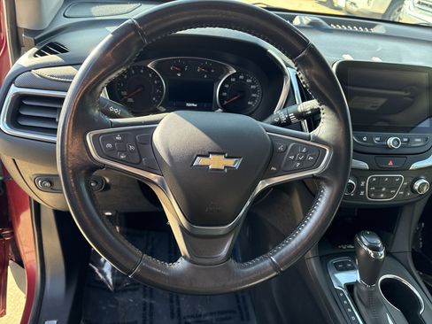 Used 2019 Chevrolet Equinox Premier image 18