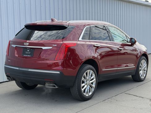 Certified 2019 Cadillac XT5 Premium Luxury image 4