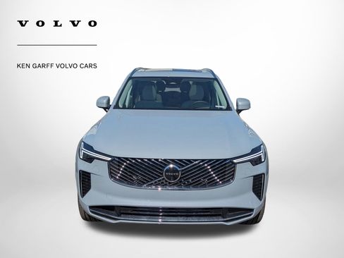 New 2026 Volvo XC90 T8 Ultra w/ Protection Package Premier AWD/4WD image 9
