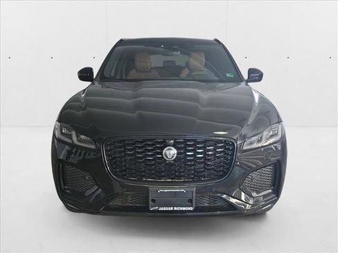 New 2026 Jaguar F-PACE R-Dynamic S image 2