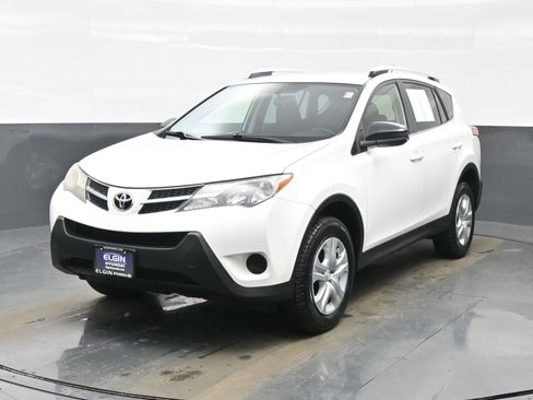 Used 2014 Toyota RAV4 LE image 1