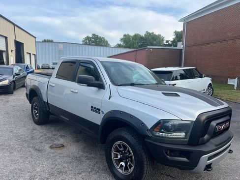 Used 2015 RAM 1500 Rebel AWD/4WD image 3