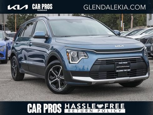 Certified 2025 Kia Niro EX FWD image 1