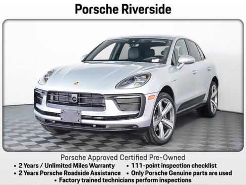 Certified 2025 Porsche Macan image 1