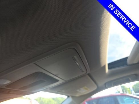 Used 2024 Honda CR-V EX image 9