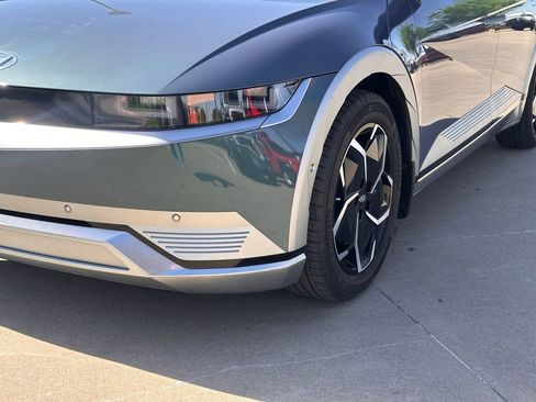 Used 2024 Hyundai Ioniq 5 Limited image 9