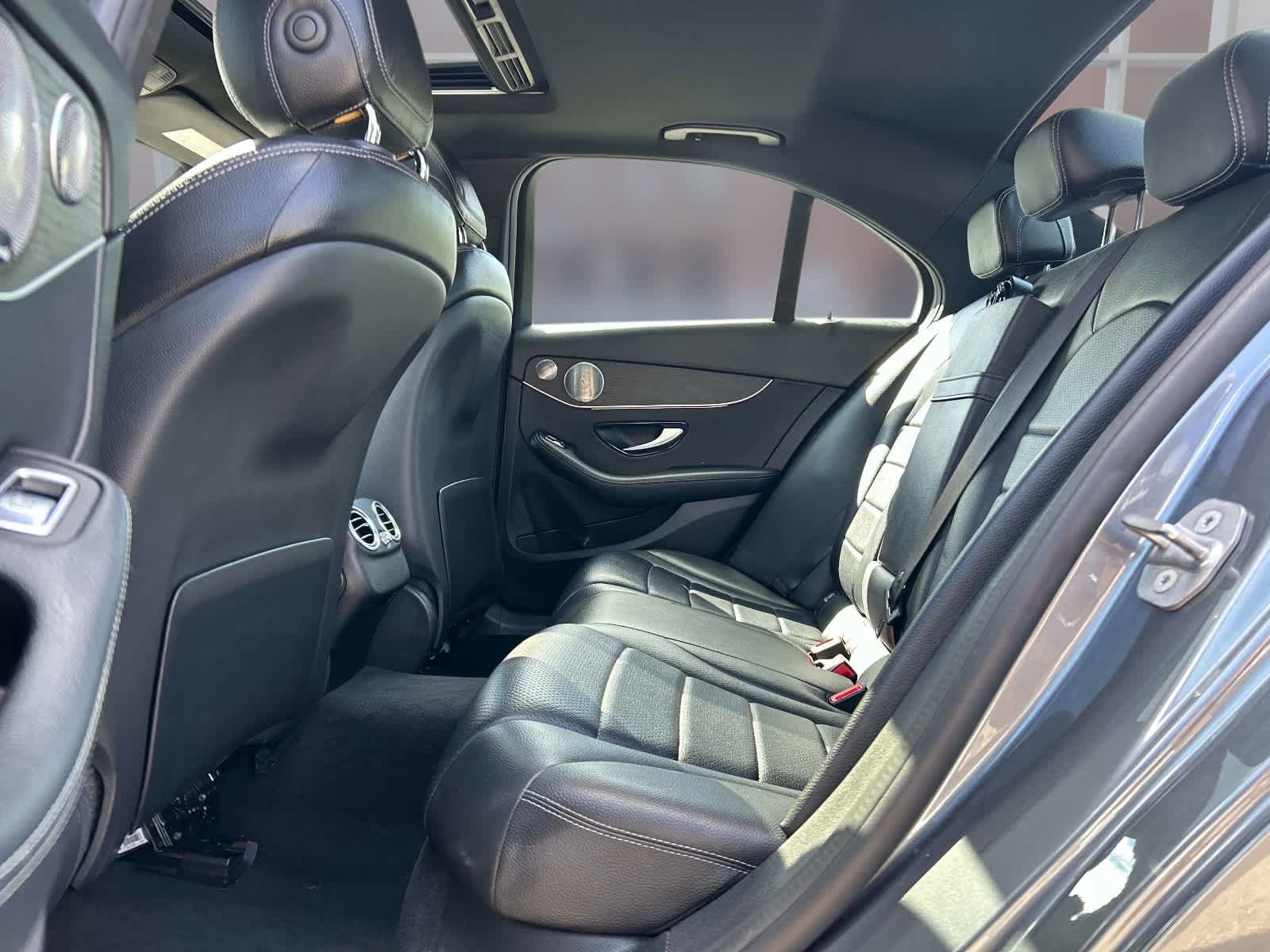 Used 2021 Mercedes-Benz C 300 4MATIC Sedan w/ Premium Package image 24