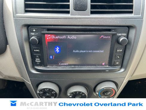 Used 2013 Toyota Corolla LE image 11