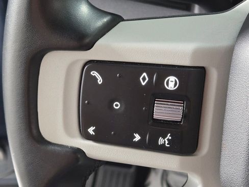 Used 2024 Land Rover Defender 110 S image 25