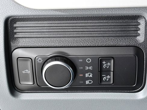 New 2026 Ford F250 XL w/ XL Off-Road Package image 31