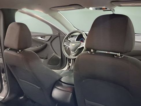Used 2022 Chevrolet Malibu LS FWD image 16