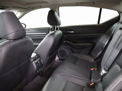 Used 2023 Nissan Altima 2.5 SL image 29