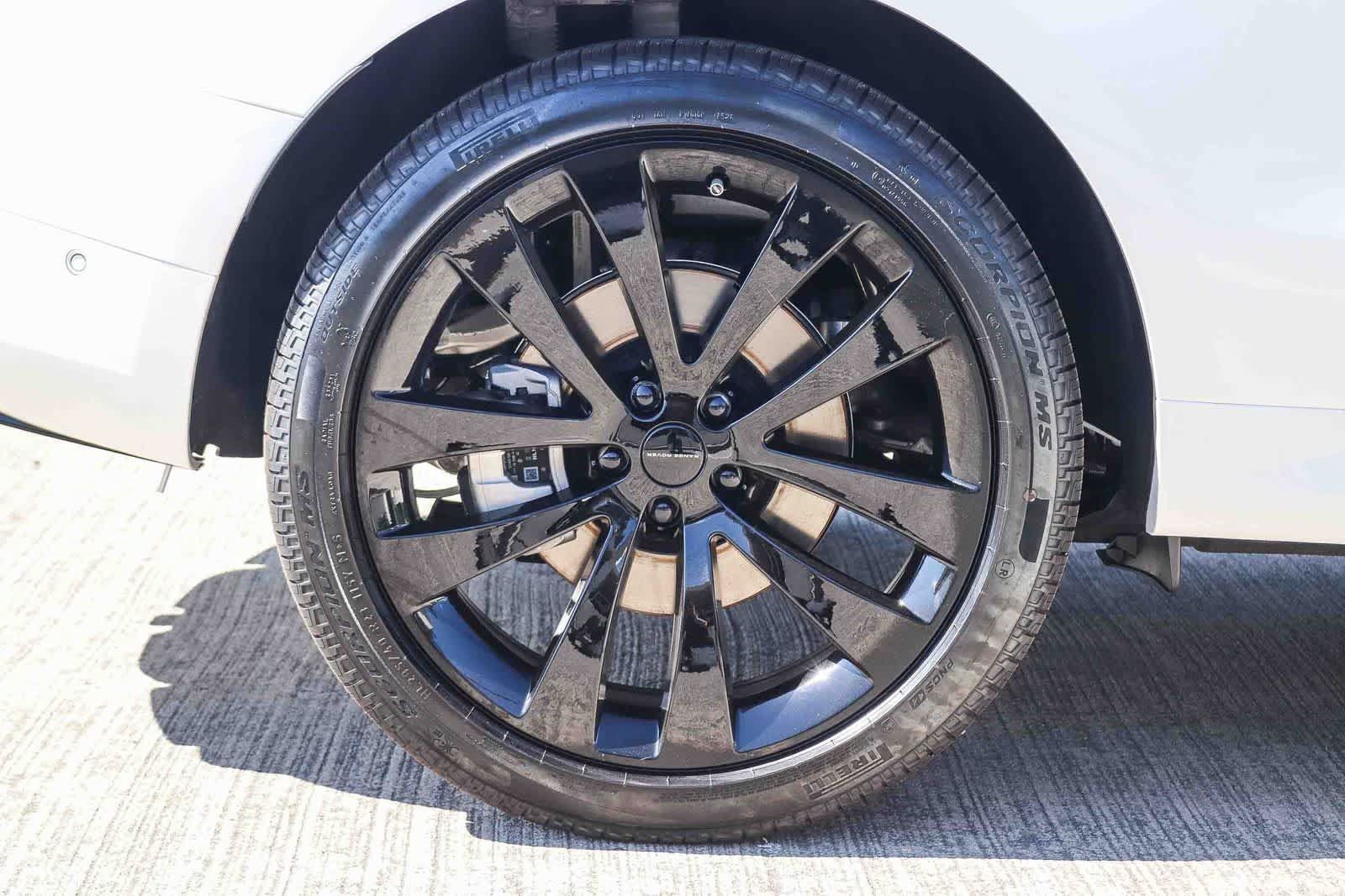 New 2026 Land Rover Range Rover Sport Dynamic SE AWD/4WD image 8