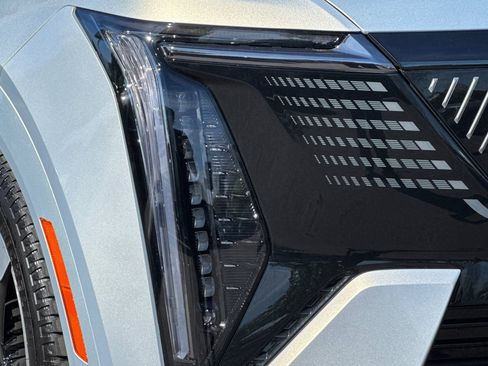 Used 2025 Cadillac Escalade IQ Sport 2 image 41