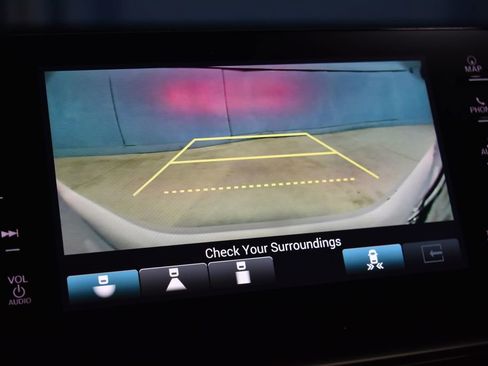 Used 2022 Honda Accord Touring image 14