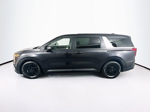 Used 2026 Kia Carnival FWD image 4