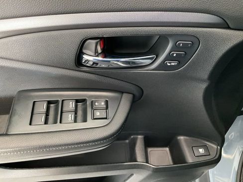 Certified 2023 Honda Ridgeline RTL-E image 6