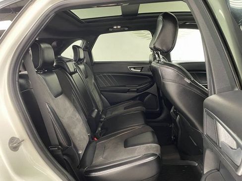 Used 2022 Ford Edge ST w/ Equipment Group 401A AWD/4WD image 22