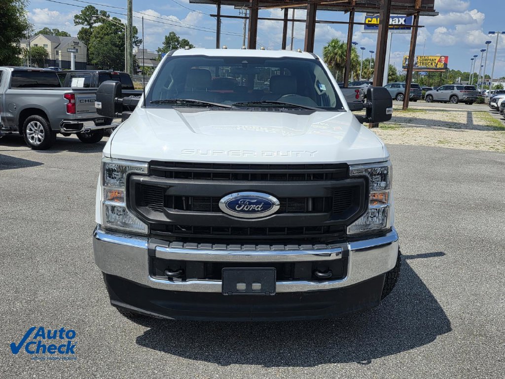 Used 2022 Ford F250 XL w/ Power Equipment Group AWD/4WD image 2