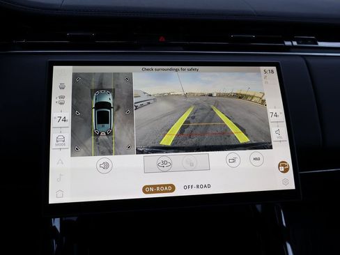 Used 2024 Land Rover Range Rover Sport Dynamic SE image 23