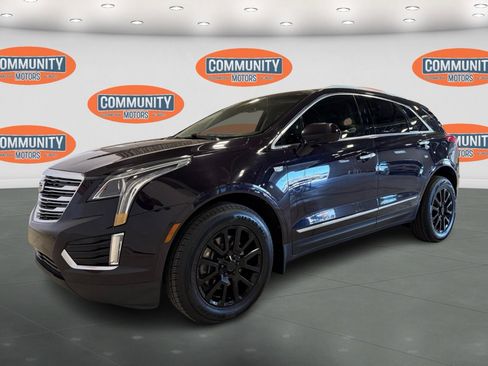 Used 2018 Cadillac XT5 Luxury image 2