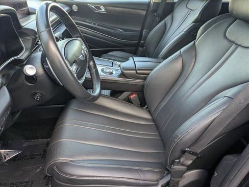 Used 2024 Genesis GV80 2.5T image 16