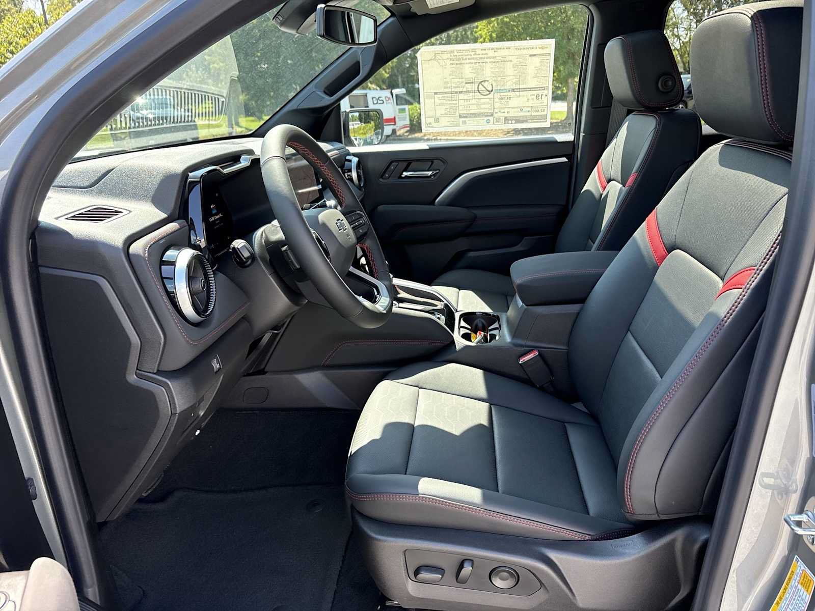 New 2026 Chevrolet Colorado Z71 w/ Technology Package AWD/4WD image 20