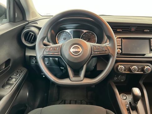 Used 2025 Nissan Kicks Play S FWD image 12