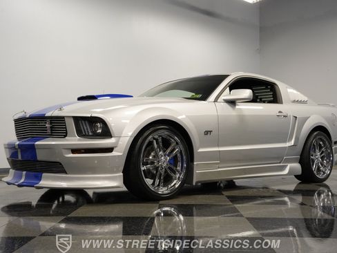 Used 2007 Ford Mustang GT RWD image 22