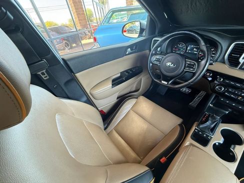 Used 2017 Kia Sportage SX image 47