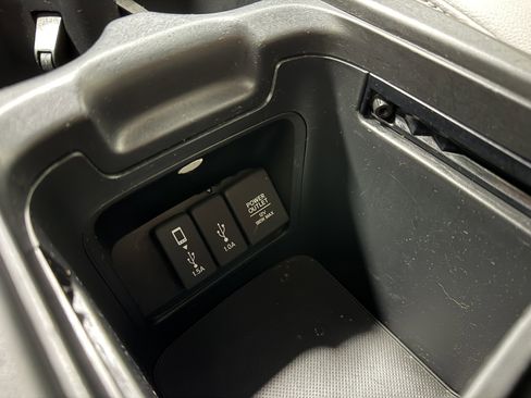 Used 2017 Honda CR-V EX-L image 37