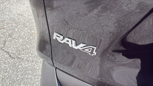 Used 2025 Toyota RAV4 XLE w/ Convenience Package AWD/4WD image 7