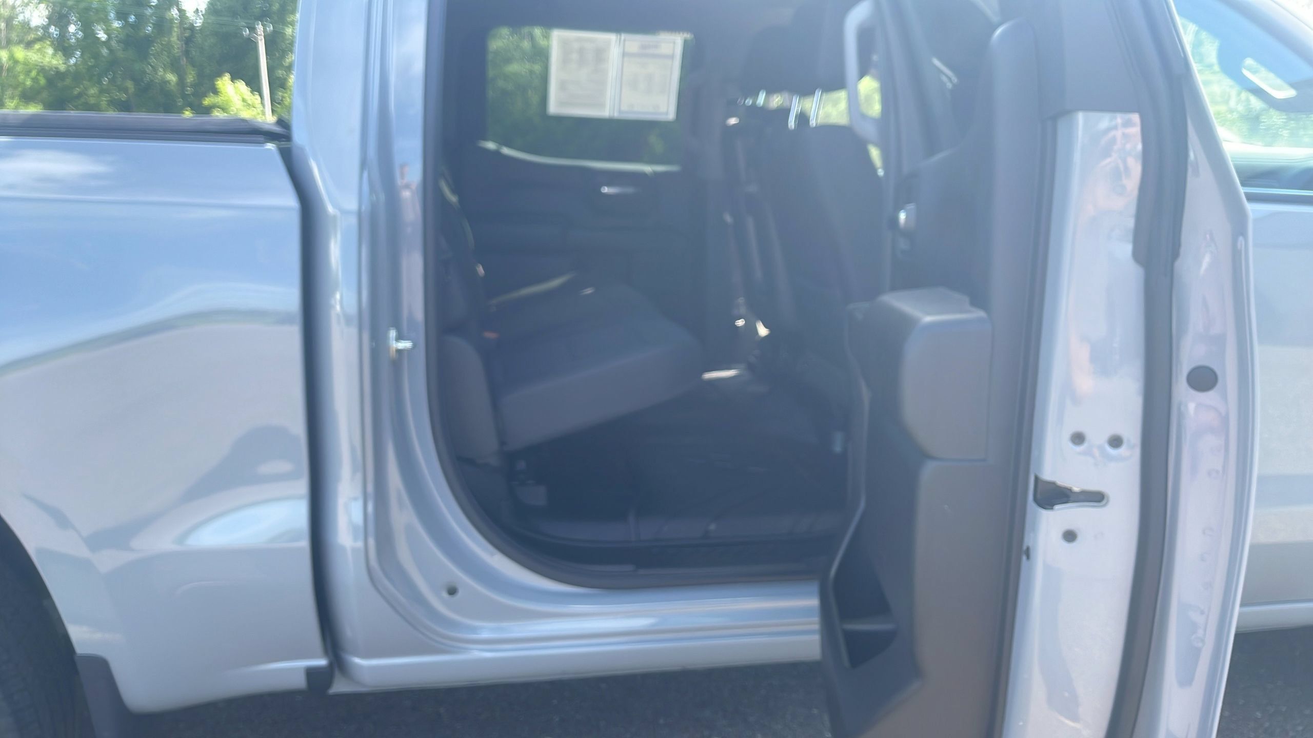 Used 2024 Chevrolet Silverado 1500 Custom AWD/4WD image 25