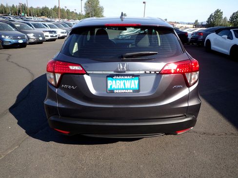 Used 2021 Honda HR-V LX image 4