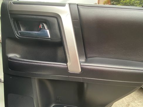 Used 2016 Toyota 4Runner Limited RWD image 22