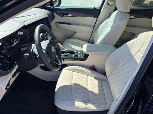 Used 2023 Buick Envision Avenir image 13