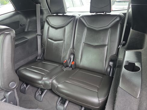 Used 2020 Cadillac XT6 Premium Luxury AWD/4WD image 11