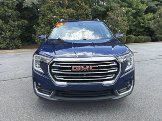 Used 2023 GMC Terrain SLT w/ Infotainment Package II FWD video 2