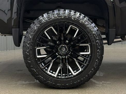 Used 2026 GMC Sierra 1500 Denali Ultimate AWD/4WD image 11