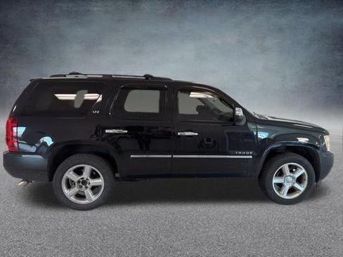 Used 2013 Chevrolet Tahoe LTZ AWD/4WD image 6