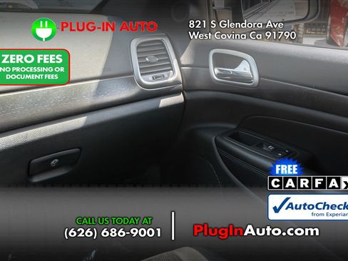 Used 2018 Jeep Grand Cherokee Altitude AWD/4WD image 20