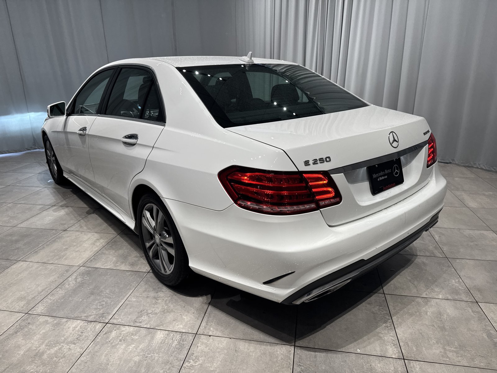 Used 2014 Mercedes-Benz E 250 BlueTEC Sedan image 7