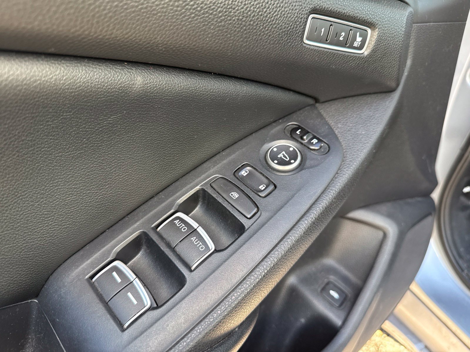 Used 2019 Honda Accord EX-L image 21