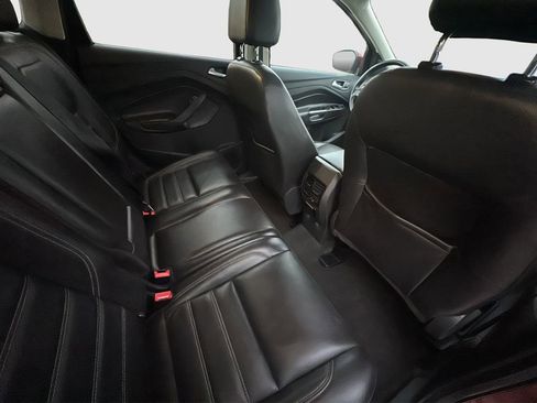 Used 2017 Ford Escape Titanium image 34