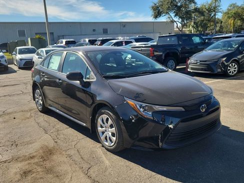 New 2026 Toyota Corolla LE image 2